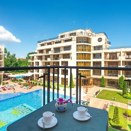 アパートホテル Tsb Sunny Victory 3*