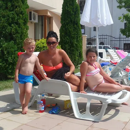 Tsb Sunny Victory アパートホテル 3*